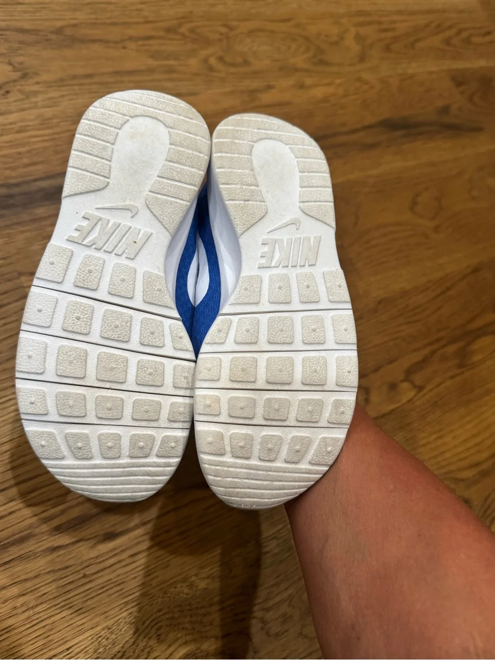 Nike Kids Royal Blue Lightweight Sneakers with White Swoosh